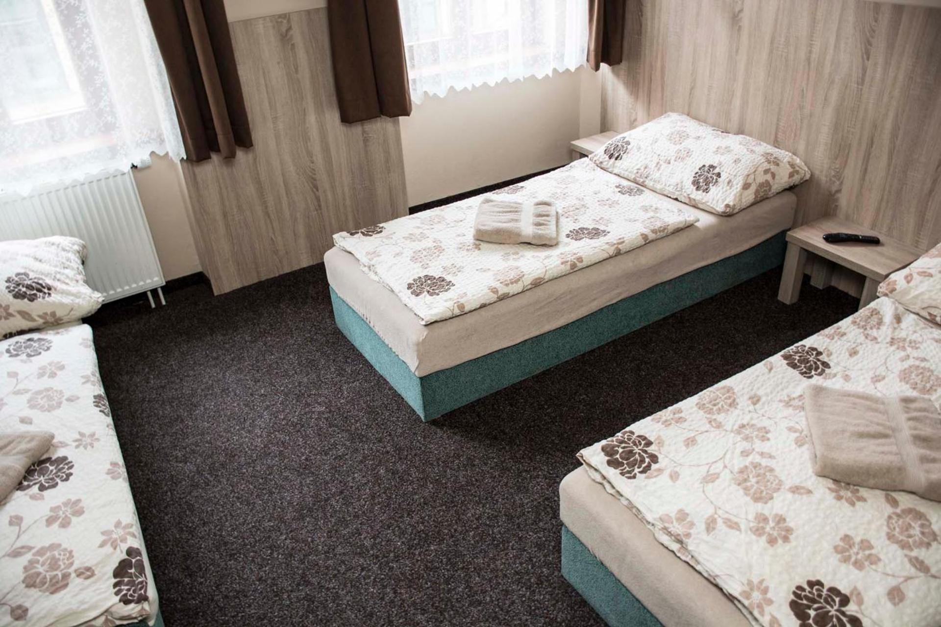 Penzion Krmelec Chrudim Buitenkant foto